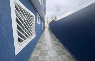 Imagem: A casa em condomínio possui 2 Dormitórios, 2 Banheiros, 2