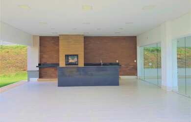 Imagem: O terreno possui 689m² de Área e está localizado em Jardins