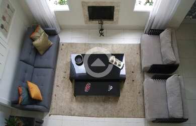 Imagem: A casa em condomínio possui 4 Dormitórios, 5 Banheiros, 4