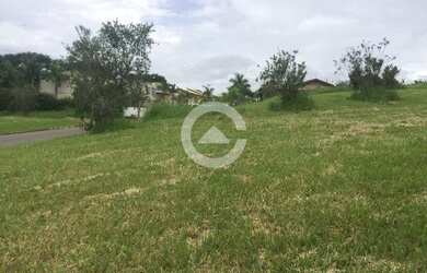 Imagem: O terreno à venda possui 3400m² de Área e está localizado