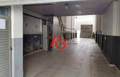 Imagem: O depósito possui 2 Vagas na garagem e 250m² de Área e está