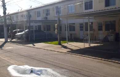 Imagem: A casa em condomínio possui 2 Dormitórios, 1 Banheiro, 1 Vaga