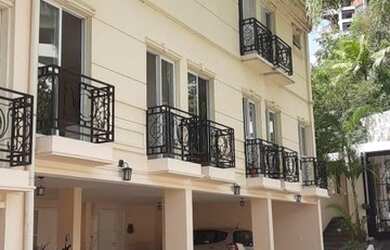 Imagem: A casa em condomínio possui 3 Dormitórios, 4 Banheiros, 2