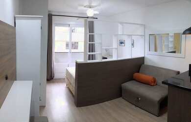 Imagem: O apartamento possui 1 Dormitório, 1 Banheiro, 30m² de Área