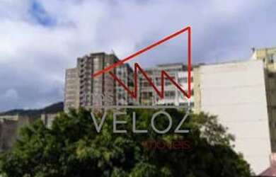 Imagem: O apartamento possui 1 Dormitório, 1 Banheiro, 38m² de Área