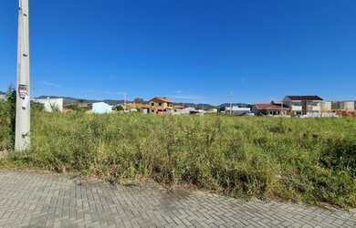 Imagem 3: Terreno plano à venda, no bairro Bela Vista em Palhoça, Santa Catarina....