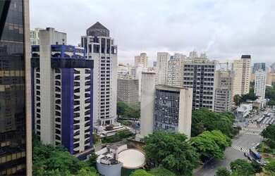 Imagem: O depósito possui 5 Vagas na garagem, 181m² de Área e está