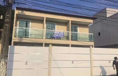 Imagem: A casa possui 2 Dormitórios, 2 Banheiros, 1 Vaga na garagem