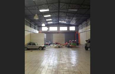 Imagem 2: Galpão/Depósito/Armazém para aluguel e venda vão livre possui 760 metros quadrados com 1 q