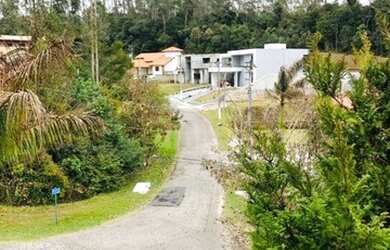 Imagem 5: Eduardo . CASA EM SÃO PAULO NA ZONA SUL, LOCALIZADA NO EMBU-GUAÇU CONDOMÍNIO...