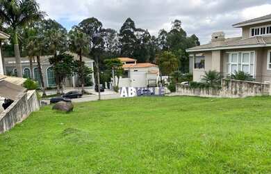 Imagem: O terreno possui 800m² de Área e está localizado em Tamboré