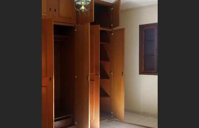 Imagem 8: Casa para aluguel tem 200 metros quadrados em Vila Santana - São Paulo...