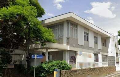 Imagem: A casa possui 3 Dormitórios, 2 Banheiros, 10m² de Área e