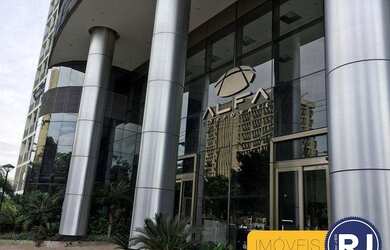 Imagem: O depósito possui 1 Vaga na garagem, 25m² de Área e está