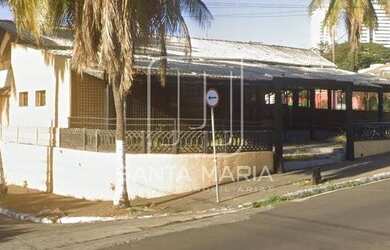 Imagem: O depósito possui 5 Vagas na garagem, 379m² de Área e está