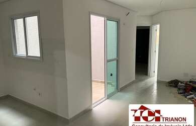 Imagem: O apartamento possui 2 Dormitórios, 1 Banheiro, 2 Vagas na