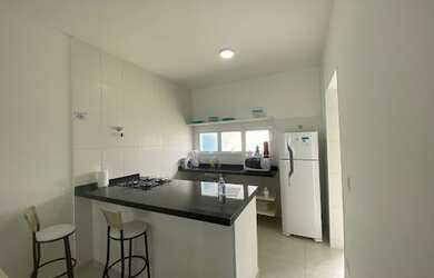 Imagem 5: Sobrados na praia de Massaguaçu