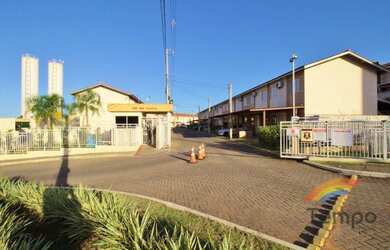 Imagem: A casa em condomínio possui 2 Dormitórios, 2 Banheiros, 1