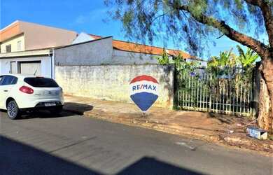 Imagem: O terreno possui 490m² de Área e está localizado em Jardim