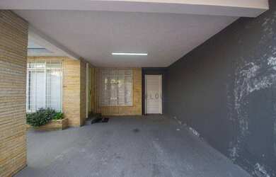 Imagem 15: Casa Comercial para Locação na saúde 177m², 10 Salas e 03 Vagas