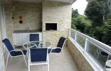 Imagem: O apartamento possui 3 Dormitórios, 1 Banheiro, 2 Vagas na