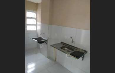 Imagem 4: Pra alugar hoje Be life club na avenida na lateral da sede do Sampaio