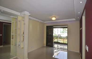 Imagem 2: VENDA - Apartamento possui 133 m², com 4 quartos, sendo 2 suítes, alto...