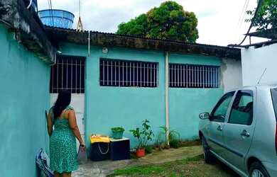 Imagem: A casa possui 1 Dormitório, 1 Banheiro e está localizado