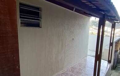 Imagem: A casa possui 2 Dormitórios, 1 Banheiro, Imóvel mobiliado