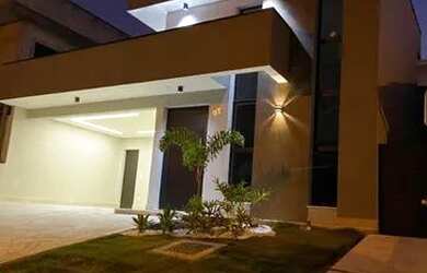 Imagem: A casa em condomínio possui 3 Dormitórios, 3 Banheiros, 2