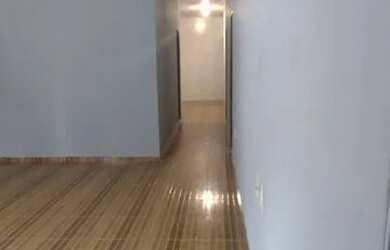 Imagem: A casa possui 2 Dormitórios, 1 Banheiro, 3 Vagas na garagem