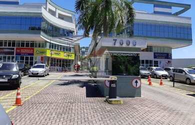 Imagem: O depósito possui 1 Vaga na garagem, 60m² de Área e está