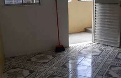 Imagem 5: ALUGA-SE CASA. 1 Banheiroe2 Dormitórios