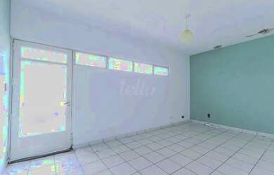 Imagem: O depósito possui 5 Vagas na garagem, 323m² de Área e está