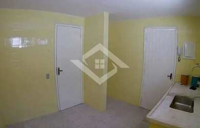 Imagem 11: Excelente residência em Condomínio com Lazer Completo no Parque Andrea