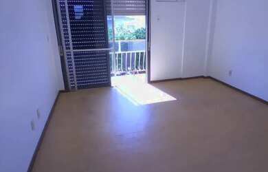 Imagem 4: Apartamento. Varanda, 65m² de Área, 1 Banheiroe2 Dormitórios