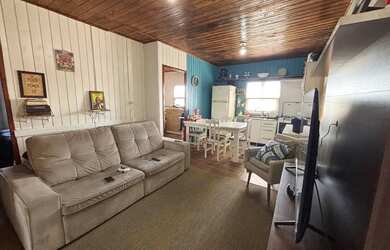 Imagem 8: Casa de Madeira à Venda em Paulo Lopes/SC Bairro Morro do Freitas