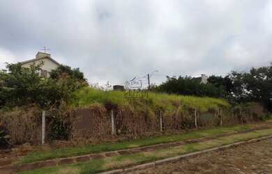 Imagem: O terreno possui 684m² de Área e está localizado em Cristo