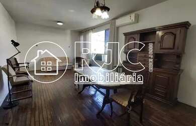 Imagem: O apartamento possui 4 Dormitórios, 3 Banheiros, 1 Vaga na