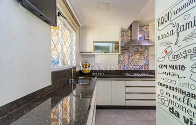 Imagem 11: Sobrado Triplex a venda,3 dormitórios,2 vagas de garagem cobertas,churraqueira,móveis plan