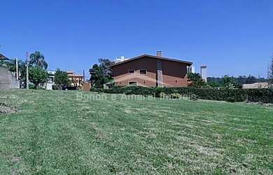 Imagem: O terreno possui 1.596m² de Área, Imóvel novo e está localizado