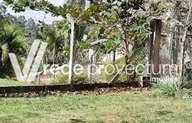 Imagem: O terreno possui 1.450m² de Área e está localizado em Vale