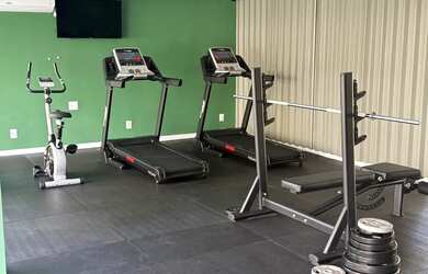 Imagem 10: Aluguel Mobiliado. Piscina, Imóvel mobiliado, Ar-condicionadoeImóvel...