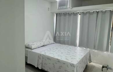 Imagem: O apartamento possui 3 Dormitórios, 1 Banheiro, 1 Vaga na garagem