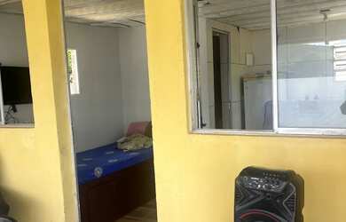 Imagem 9: Casa pequena com vista deslumbrante da lagoa de Guaratiba