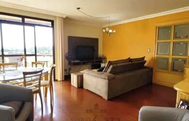 Imagem: O apartamento possui 3 Dormitórios, 2 Banheiros, 2 Vagas na