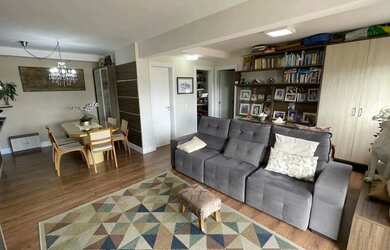 Imagem 2: Apartamento com vista para o Guaíba e sacada ampla no Rossi Fiateci