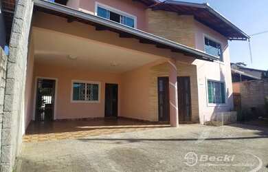 Imagem 6: Casa no bairro Itaum, Joinville 126m², 4 dormitórios, 1 suíte, 4 banheiros...