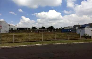 Imagem 2: Terreno à venda com 1949.5 m² no Terminal Intermodal de Cargas TIC ,...