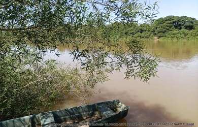 Imagem: A fazenda à venda possui e está localizado em Capão Grande